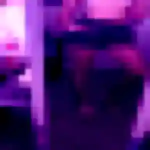 Belle Bernadette, 27 ans à Louzy - voir sa photo