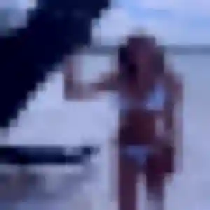 Yasmina, 28 ans, connectée à Mâcon pour un plan cul