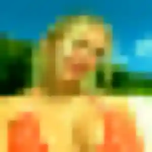 Irina, 33 ans, en ligne à Magny pour une rencontre coquine