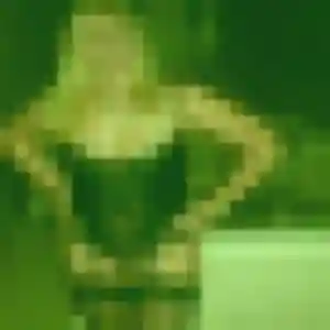 Giulia, 24 ans, dispo pour plan cul à Malansac