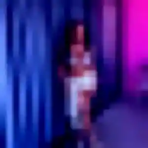 Photo exclusive de Ursule, 35 ans à Marigny-Le-Lozon - rencontre coquine