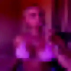 Emilie, 40 ans, connectée à Maubeuge pour un plan cul