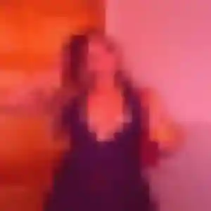 Ambre (22 ans) à Maury cherche un plan cul aujourd'hui