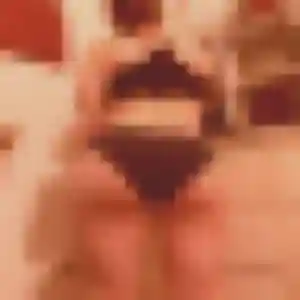 Nadine, 31 ans, cherche un plan cul à Ménilles