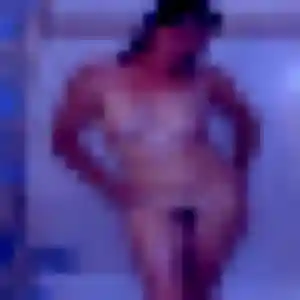 Berenice, 25 ans, disponible à Mennevret pour un plan cul