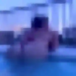 Photo exclusive de Geneve, 38 ans à Mennevret - plan discret