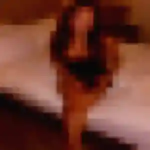 Mila, 40 ans, en ligne à Meynes pour un plan cul