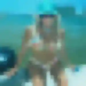 Belle Yael, 35 ans à Meyrié - voir sa photo