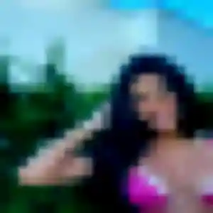 Découvre Celine, 37 ans à Mionnay en privé