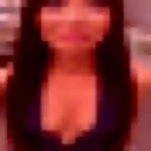 Charmante Agathe, 34 ans à Mondevert - voir sa photo