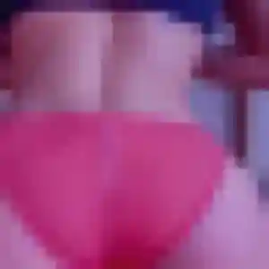 Aisha, 38 ans, disponible à Montoison pour un plan cul