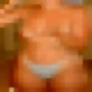 Photo de Nelly à Morillon (43 ans) - plan cul discret