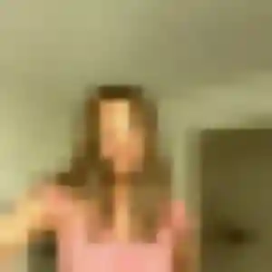 Mathilda (27 ans) à Morlanne propose un plan cul rapidement