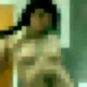 Photo de Alienor à Mouazé (28 ans) - plan cul anonyme