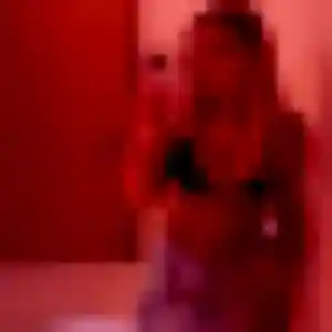 Elsa de Mouzillon, 32 ans - plan cul en toute liberté