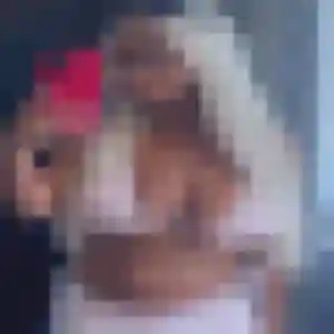 Photo exclusive de Estelle, 44 ans à Moyaux - rencontre sans lendemain