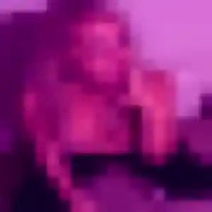Nadine (22 ans) à Munchhausen propose une rencontre rapidement