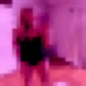 Leonore, fille de 32 ans propose plan cul à Murat-sur-Vèbre
