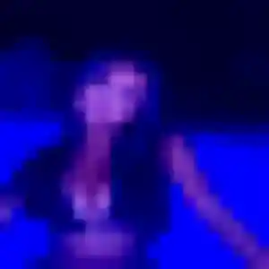 Nadia, 26 ans, connectée à Nantua pour un plan cul