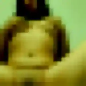 Photo de Dounia à Nébian (41 ans) - plan cul discret