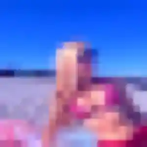 Contacte Madeleine, 29 ans à Nérondes en privé