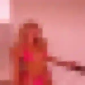 plan cul à Neschers : photo de Elsa, 44 ans - inscription gratuite