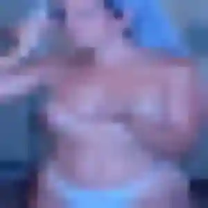 Jolie Alicia, 30 ans à Neuilly-l'Évêque - voir sa photo