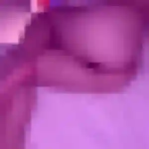 Rejoins Phoebe, 37 ans à Névez gratuitement