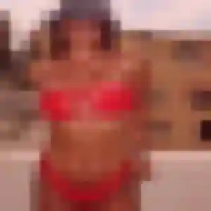 Photo de Apolline à Neydens (25 ans) - plan cul anonyme