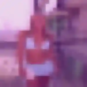 Laura, 22 ans, connectée à Œuilly pour un plan cul