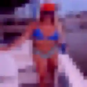 Zelda de Olmeto, 30 ans - plan cul discret