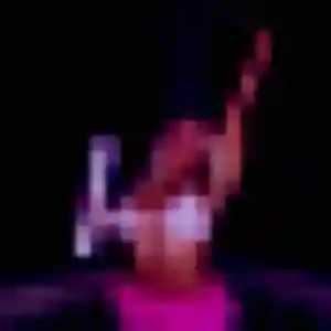 Photo privée de Florence, 22 ans à Orphin - plan discret