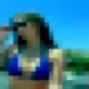 Yasmina de Orphin, 27 ans - plan cul discret