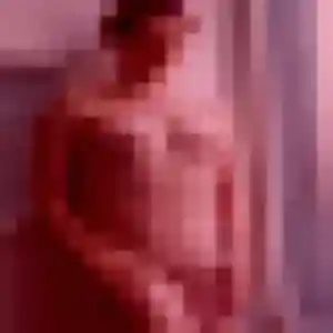 Axelle, fille de 32 ans cherche plan cul à Parent