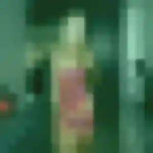 Leonore (23 ans) à Parné-sur-Roc propose une rencontre ce soir