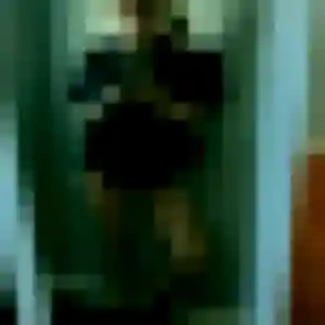 Ximena, fille de 22 ans veut plan cul à Paron