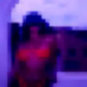 Francine, 37 ans, en ligne à Pégomas pour une rencontre coquine