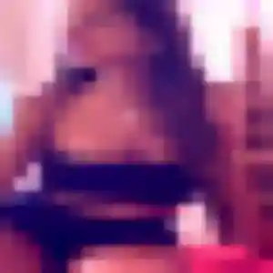 Charmante Aurelie, 26 ans à Pérouges - la contacter