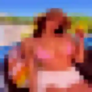 Alix, femme de 31 ans cherche plan cul à Peyrehorade