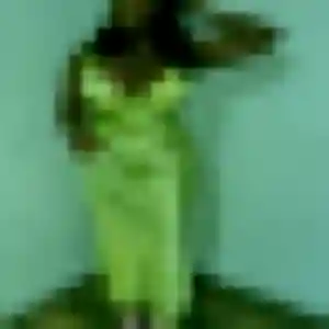 Laura, 29 ans, cherche un plan cul à Plauzat