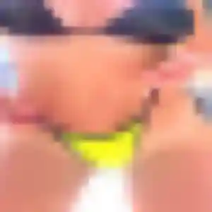 Sexy Khadija, 30 ans à Plerguer - découvrir son profil