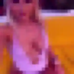 Rachida, 34 ans, dispo pour plan cul à Ploëzal