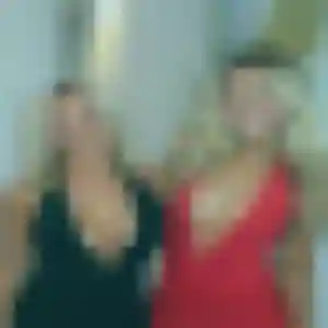 Rencontre Laura, 38 ans à Plougasnou en privé