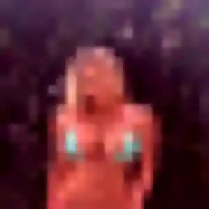 Vicky (30 ans) à Poincy attend une rencontre rapidement