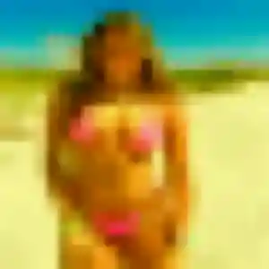 Iris, 22 ans, disponible à Port-Brillet pour un plan cul