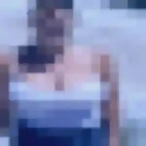Jolie Bettina, 22 ans à Pradines - voir sa photo