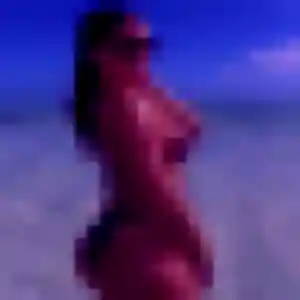 Elena, fille de 41 ans veut plan cul à Preuschdorf