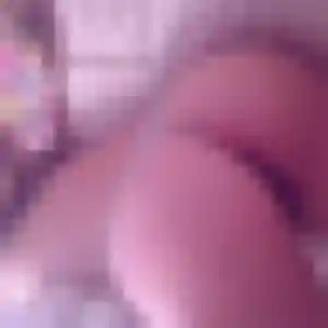 Sibylle, 35 ans, disponible à Prigonrieux pour une rencontre coquine