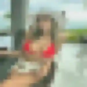 Jessica, femme de 22 ans cherche plan cul à Provin