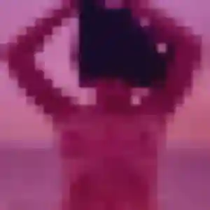 Photo de Lena à Prunay-Cassereau (31 ans) - plan cul discret